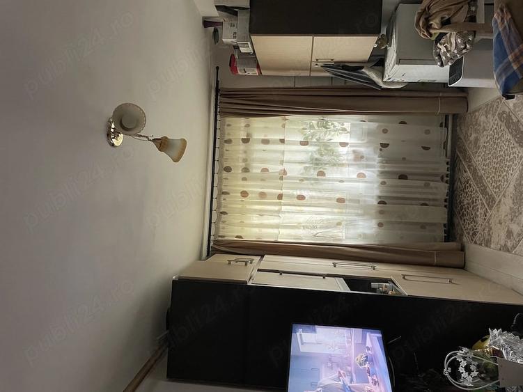 Apartament cu 2 camere nedecomandat în Dâmbu Pietros