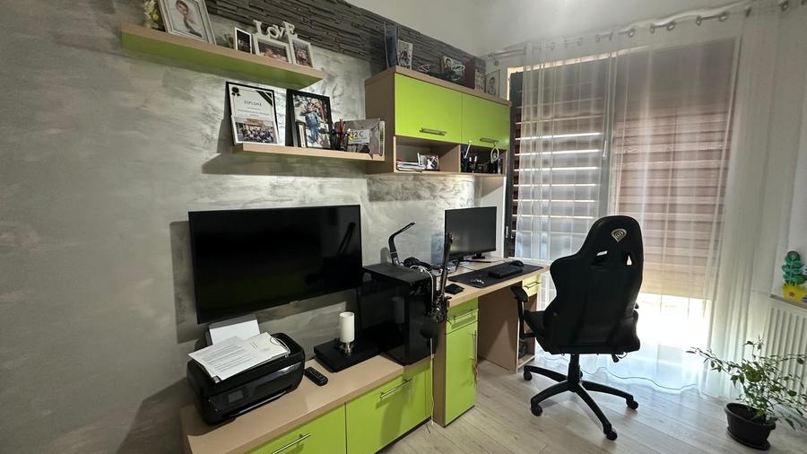 Apartament cu 3 camere decomandat în Tomis Plus