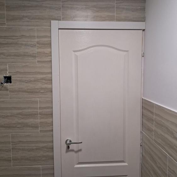 Garsonieră semidecomandată în Luna