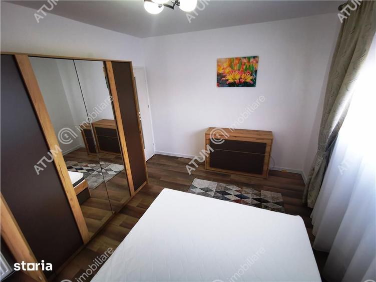Apartament cu 3 camere decomandat, mobilat în Șelimbăr