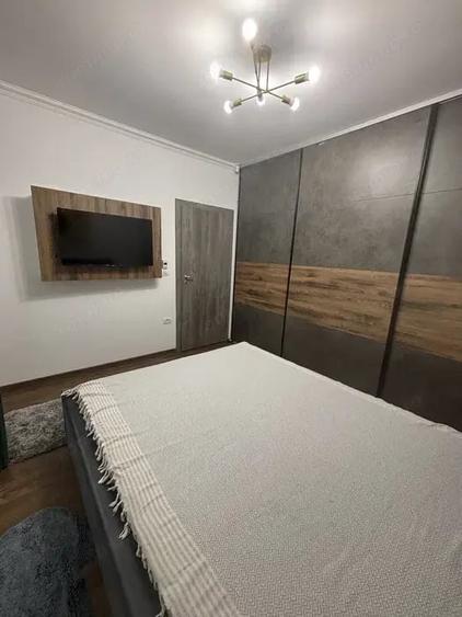Casă cu 4 camere cu Teren 300 Mp în Chișoda