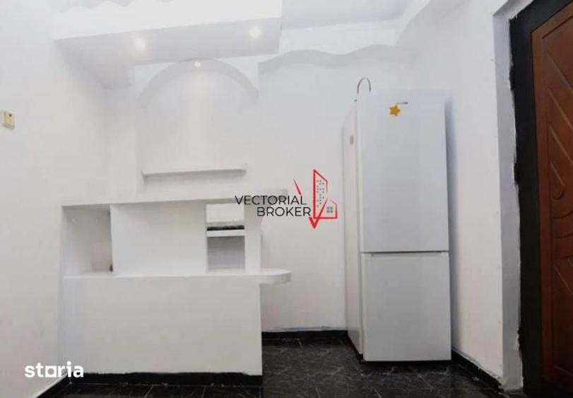 Apartament cu 2 camere semidecomandat în Pantelimon
