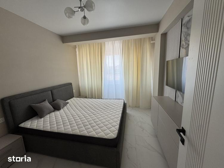 Apartament cu 2 camere decomandat în Palazu Mare