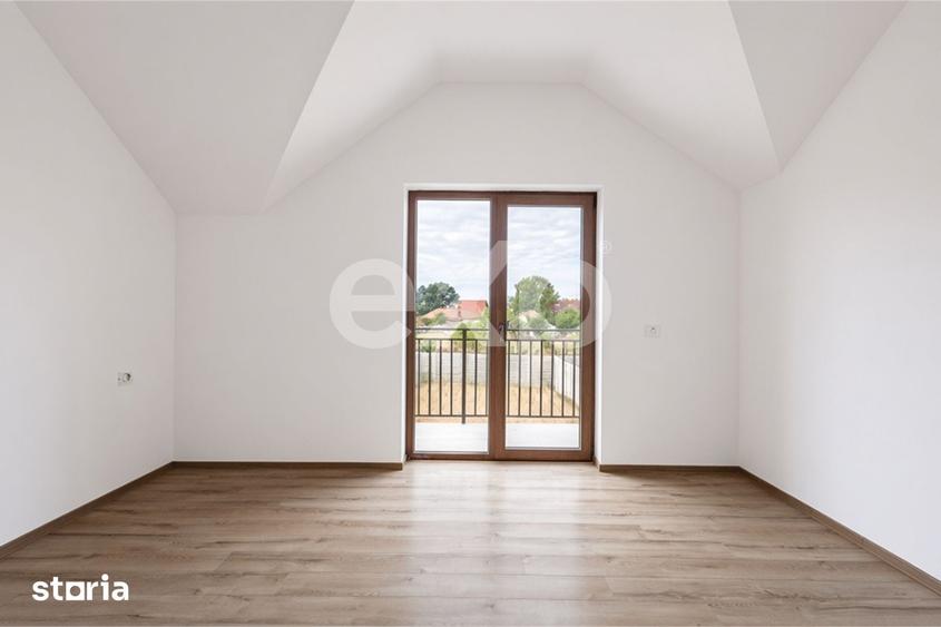 Casă cu 4 camere cu Teren 360 Mp în Sânandrei