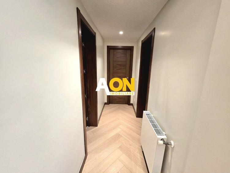Apartament cu 3 camere decomandat, mobilat în Central