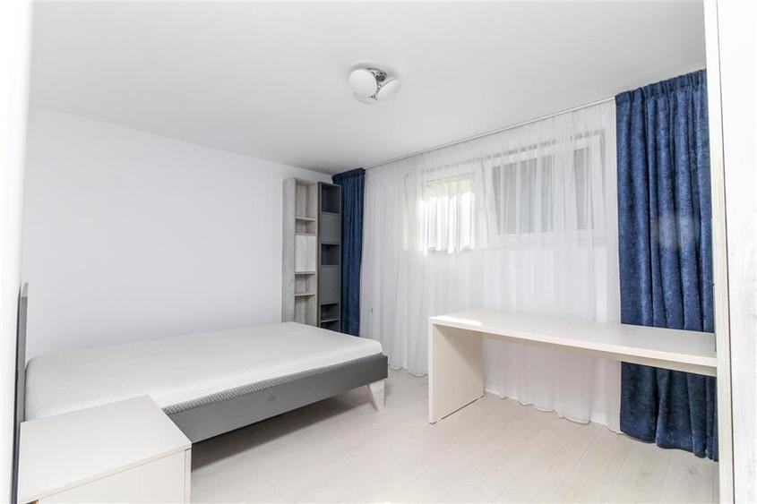 Apartament cu 2 camere decomandat în Zorilor