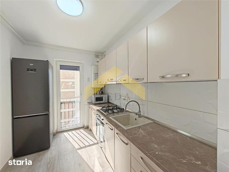 Apartament cu 3 camere decomandat, mobilat în Șega