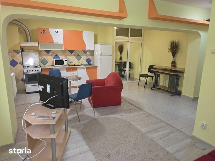 Garsoniera moderna in Trivale, stradal, complexul II - 1