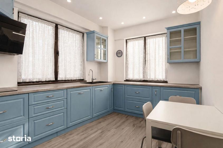 Apartament cu 4 camere, mobilat în Central