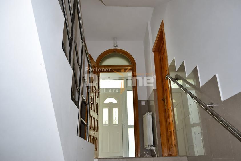 Spațiu comercial, de 903.46002197266 mp, în Bucium