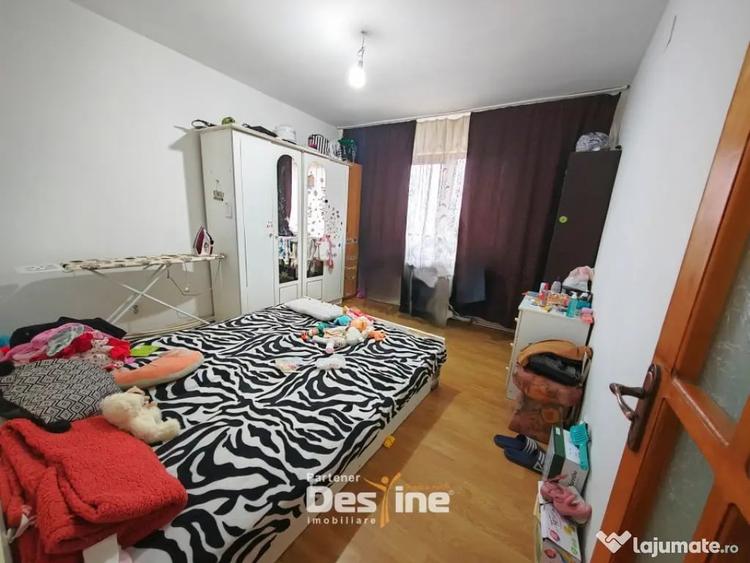 Casă cu 5 camere cu Teren 983 Mp în Miroslava
