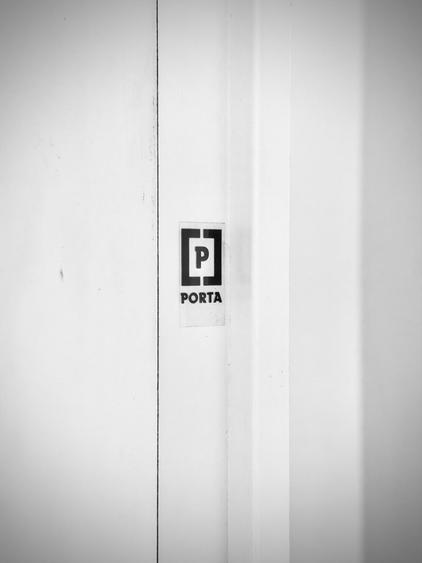 Apartament cu 2 camere decomandat în Giroc