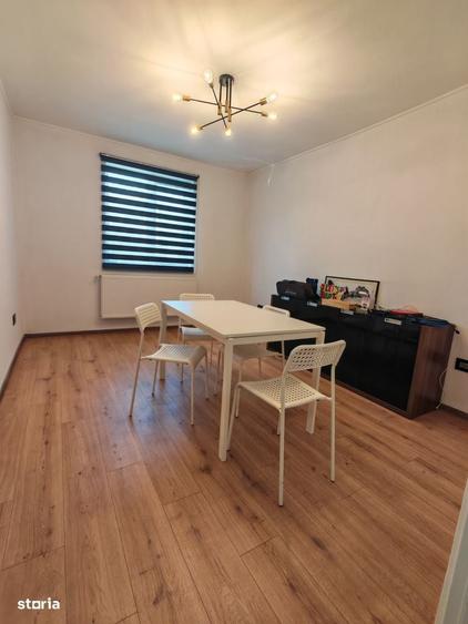 Spațiu comercial, de 100 mp, în Central