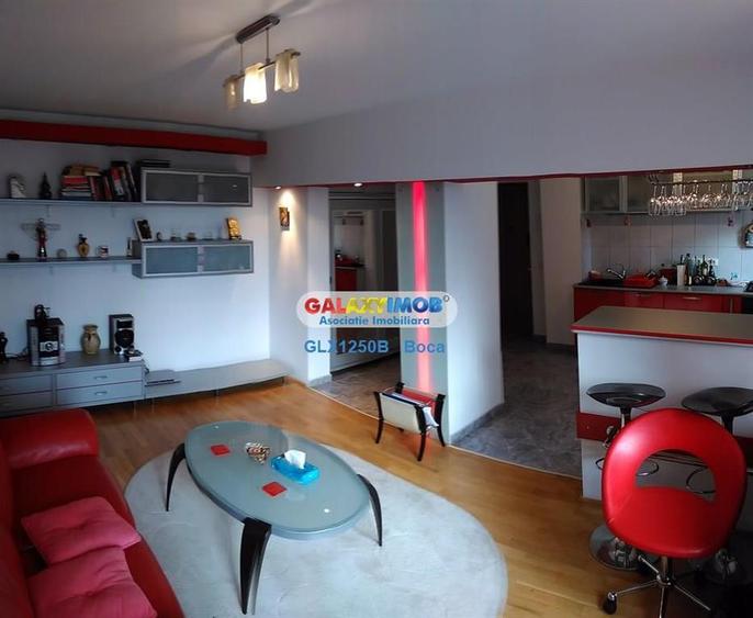 Apartament cu 3 camere semidecomandat, mobilat în Titan