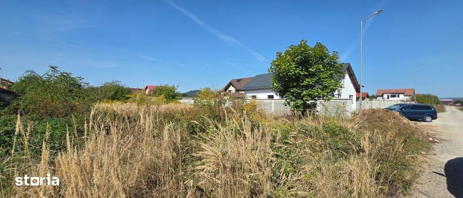 Teren de 800 mp, în Hărman