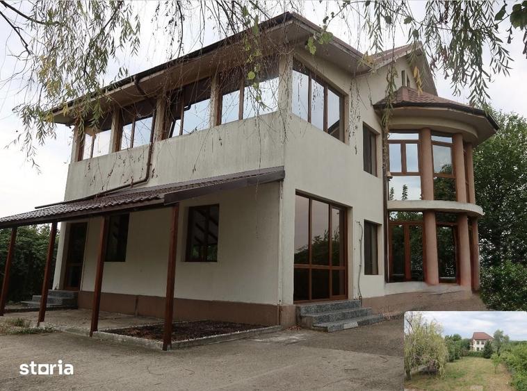 Casă cu 6 camere cu Teren 1141 Mp în Valea Călugărească