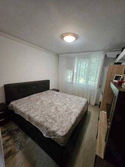 Apartament cu 2 camere decomandat în Giurgiului