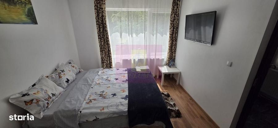 Casă cu 4 camere în Trăisteni