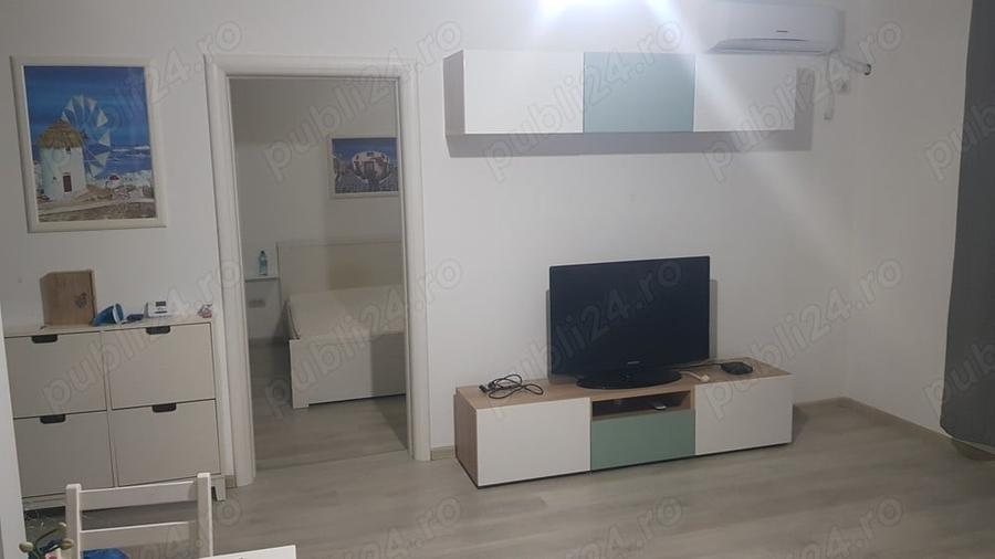 Apartament cu 2 camere semidecomandat în Ghencea