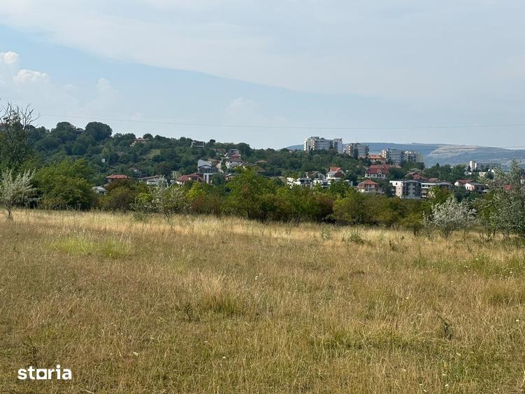 Teren de 455 mp, în Borhanci