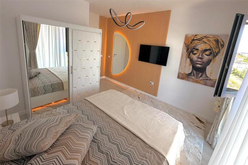 Apartament cu 2 camere decomandat, mobilat în Albert
