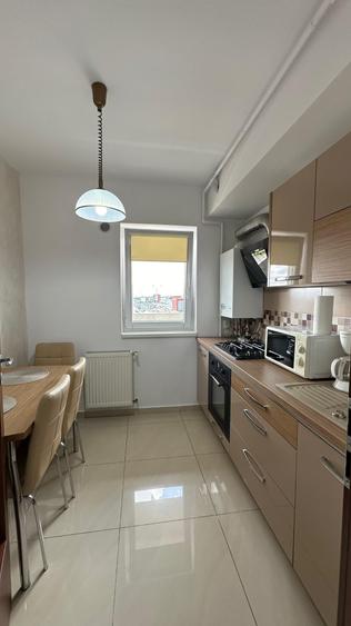 Apartament cu 2 camere decomandat, mobilat în Mihai Viteazul