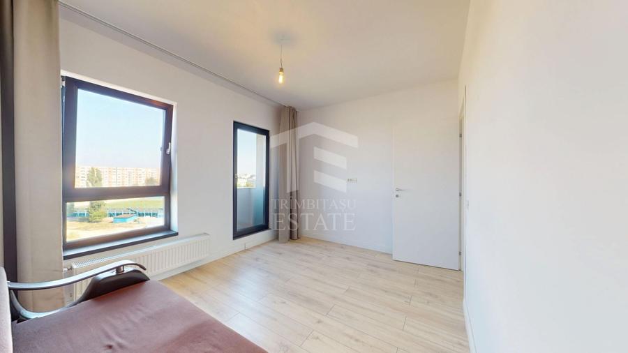 Apartament cu 3 camere decomandat în Colentina