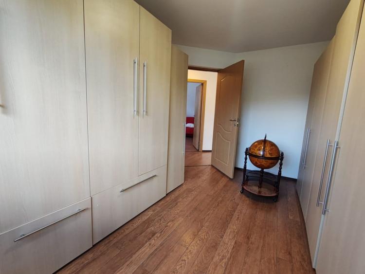 Casă cu 4 camere cu Teren 246 Mp în Florești