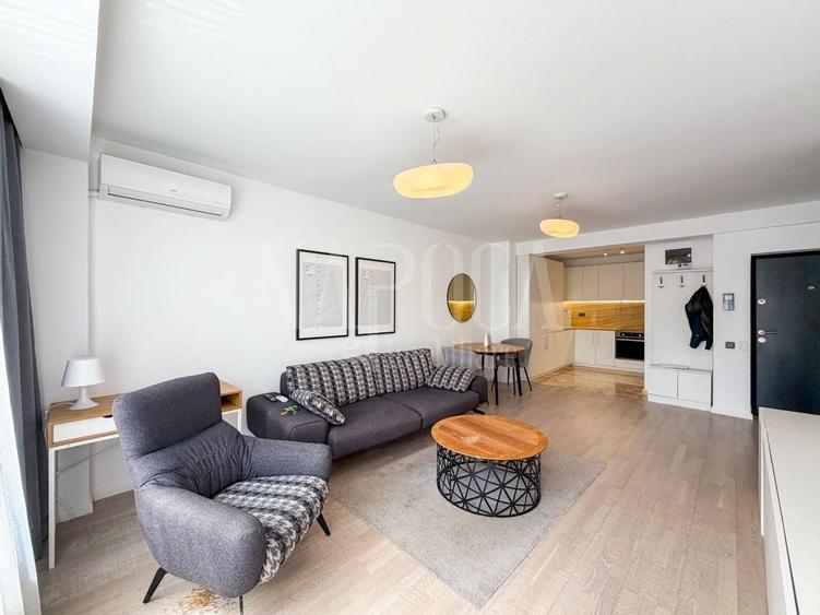 Apartament cu 2 camere semidecomandat în Plopilor