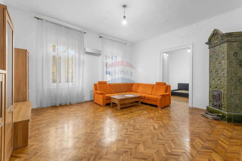 Casă cu 4 camere cu Teren 500 Mp în Podgoria