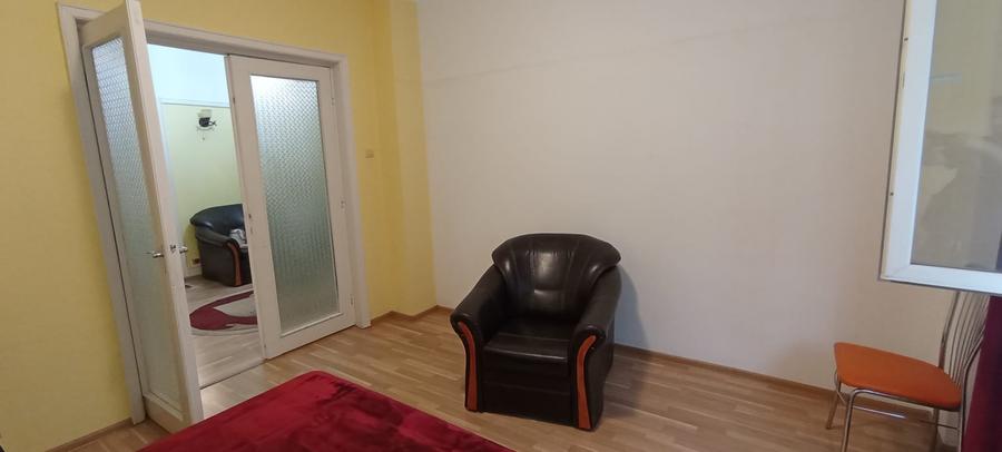 Apartament 4 camere in cladire interbelica Universitate 5 ' mers pe jos - 3