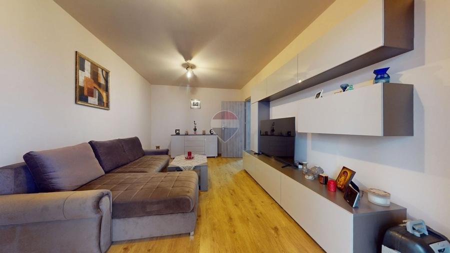 Apartament cu 2 camere decomandat în Blumăna