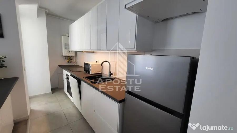 Apartament cu 3 camere decomandat în Central