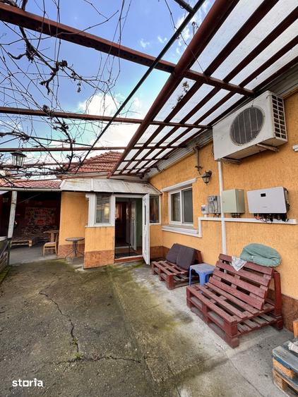 Casă cu 4 camere cu Teren 480 Mp în Central