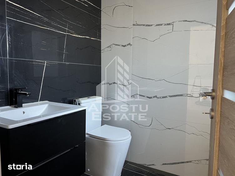 Casă cu 4 camere cu Teren 340 Mp în Săcălaz