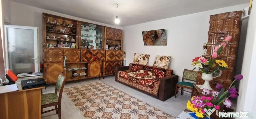 Casă cu 3 camere cu Teren 281 Mp în Central