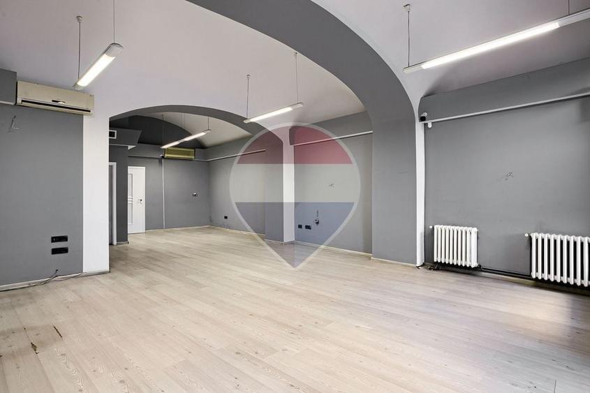 Spațiu comercial, de 70 mp, în Ultracentral