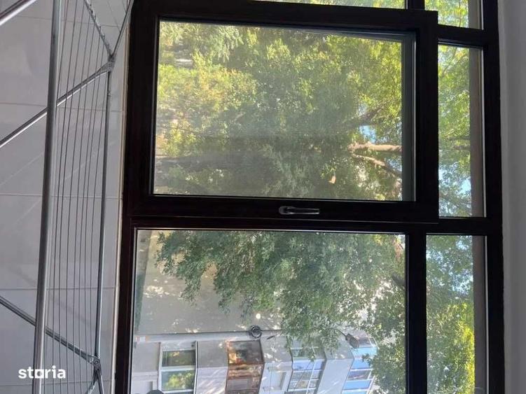 Apartament cu 3 camere decomandat în Exterior Vest