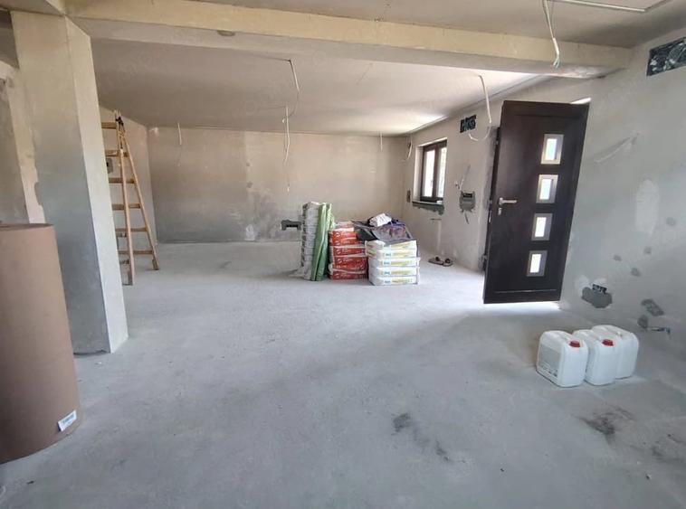 Casa P+1+M de vanzare Zona ANL PARC - VETERANILOR - 4