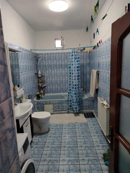 Casa 3 Camere din Caramida,142metri, 2 Bai, Curte Acoperita - Tomis 2, zona eMAG Victoria -132.500e - 3