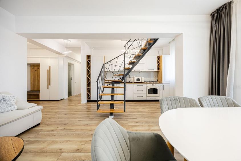 Apartament cu 6 camere, mobilat în 13 Decembrie
