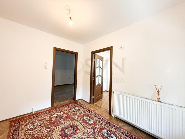 Apartament cu 3 camere decomandat în Capitale