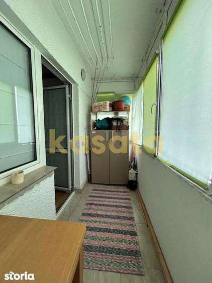 Apartament cu 3 camere, mobilat în Aviației