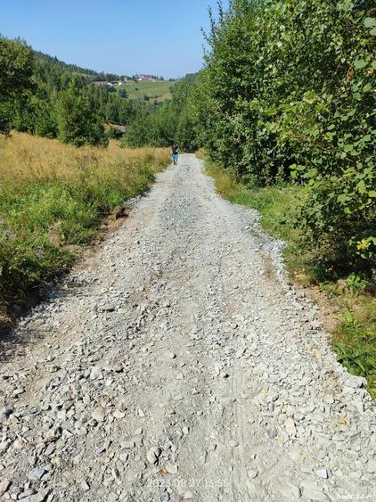 Teren de 15000 mp, în Plopi