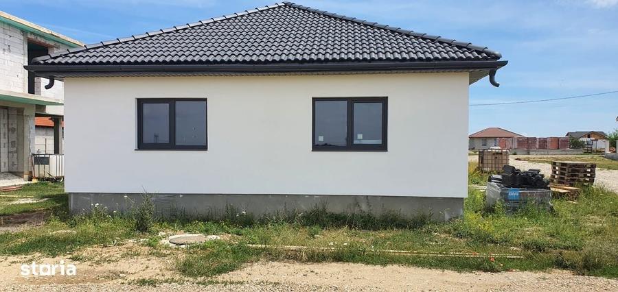 Casă cu 4 camere în Cihei