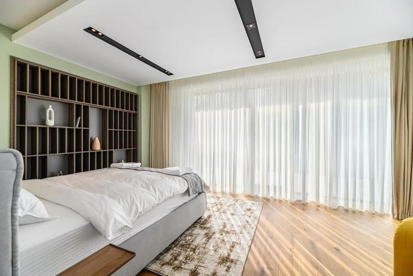 Apartament cu 3 camere decomandat, mobilat în Poiana Brașov