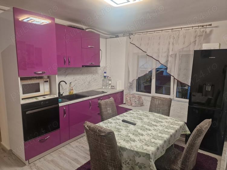 Casă cu 3 camere cu Teren 220 Mp în Central