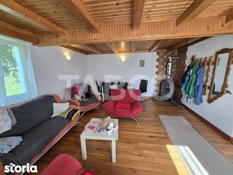 Casă cu 3 camere cu Teren 64 Mp în Sadu
