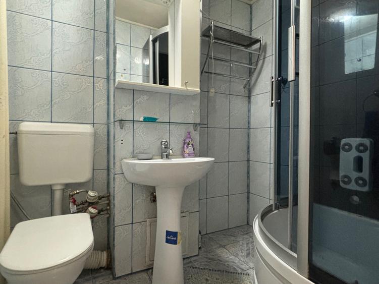 Apartament cu 2 camere decomandat în Brâncoveanu
