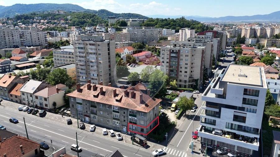 Apartament cu 2 camere decomandat în 13 Decembrie